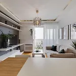 Lux 1- With Garage And Balcony Апартаменти