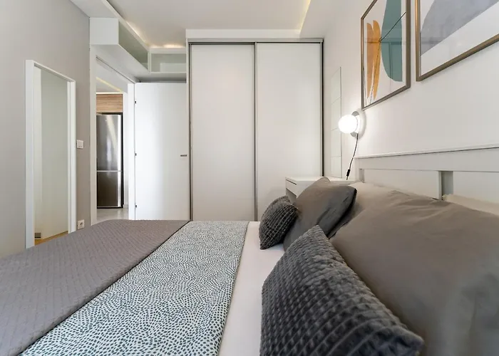 아파트 Lux 1- With Garage And Balcony