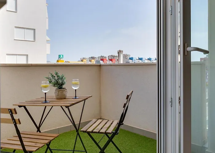 Lux 1- With Garage And Balcony 자다르